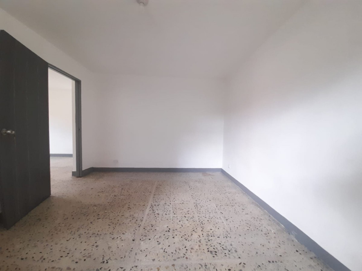 Casa en arriendo en San Marcos, Envigado · foto 2 de 22