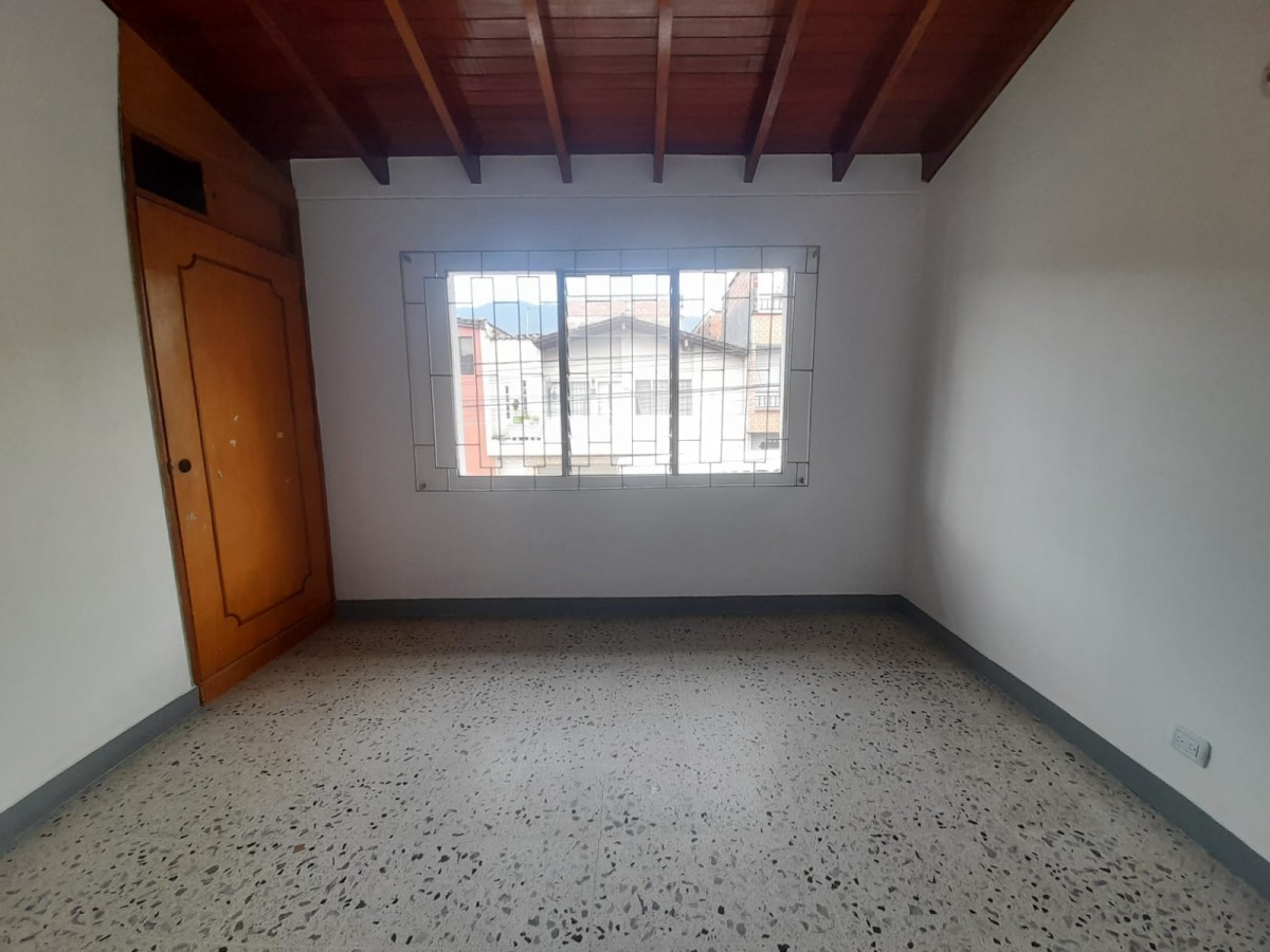 Casa en arriendo en San Marcos, Envigado · foto 4 de 22
