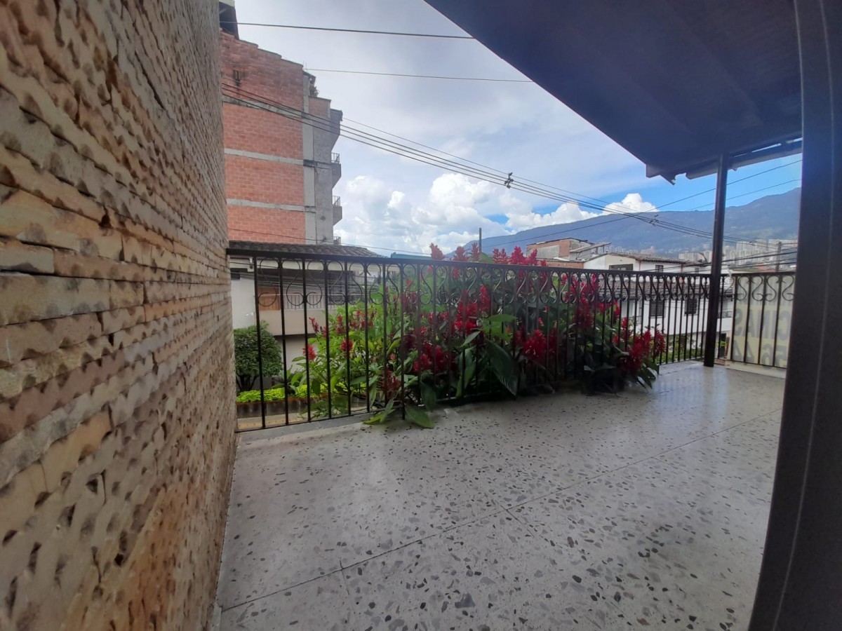 Casa en arriendo en San Marcos, Envigado · foto 9 de 22