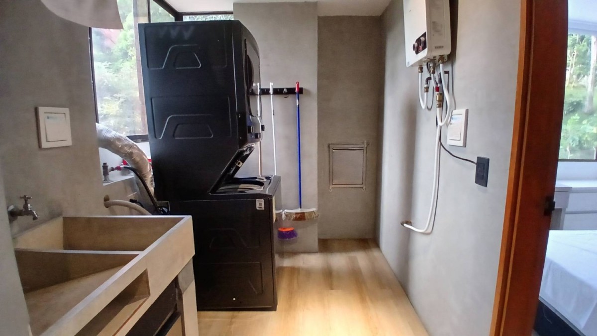 Apartamento en arriendo en El Poblado, Medellín · foto 5 de 24