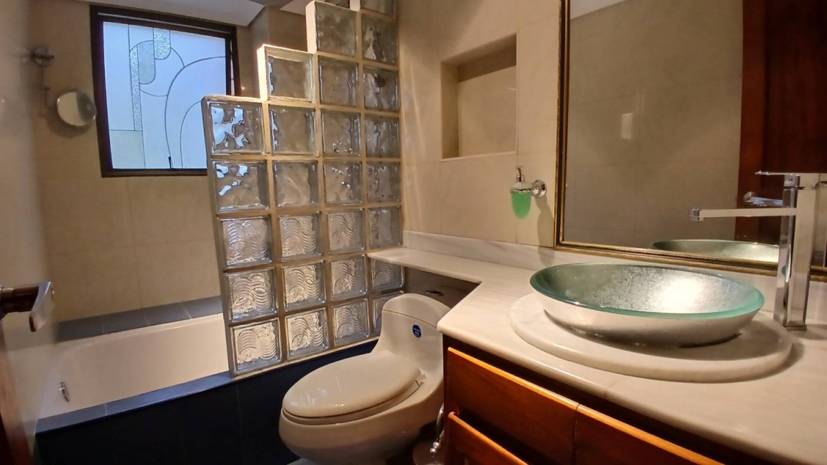 Apartamento en arriendo en El Poblado, Medellín · foto 24 de 24