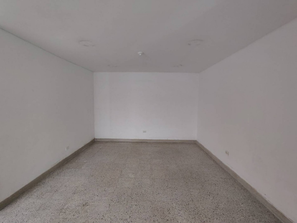 Casa en arriendo en Manila, Medellín · foto 7 de 24