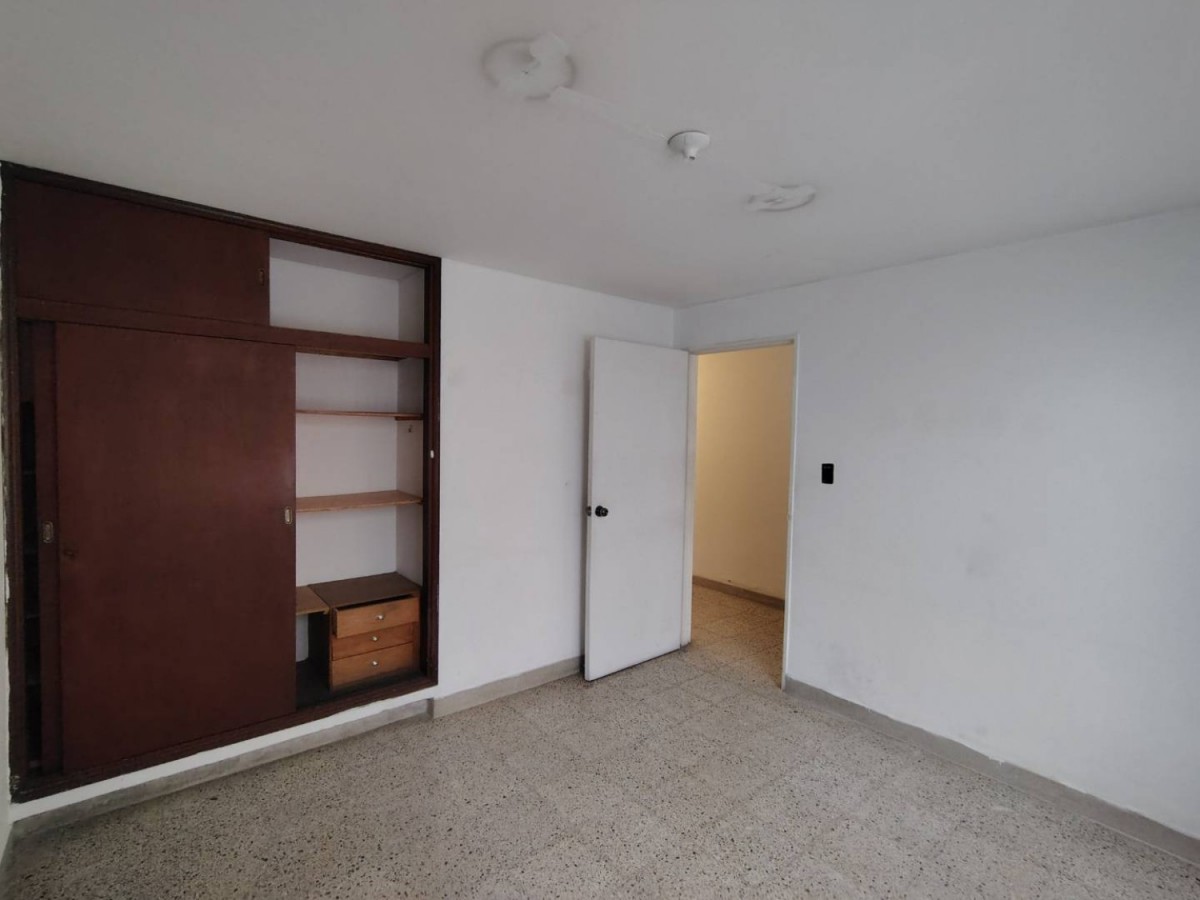 Casa en arriendo en Manila, Medellín · foto 15 de 24