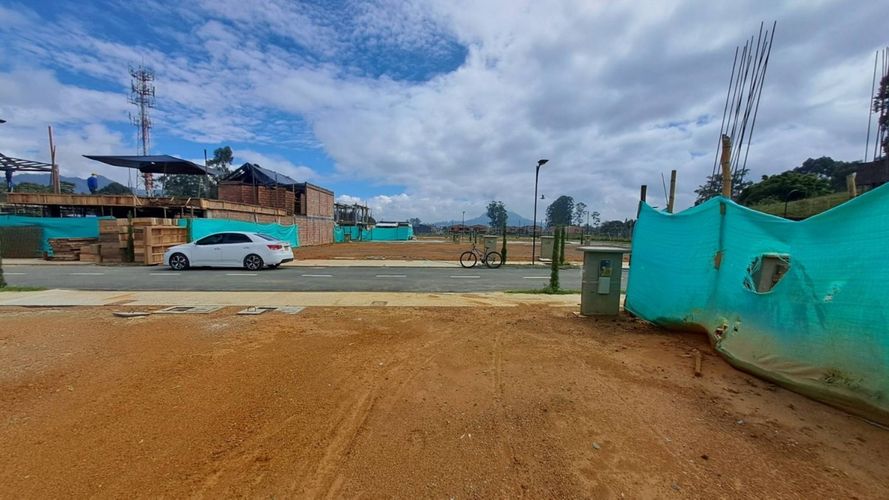 Lote en venta en El Tambo, La Ceja, 104 m² · foto 9 de 19
