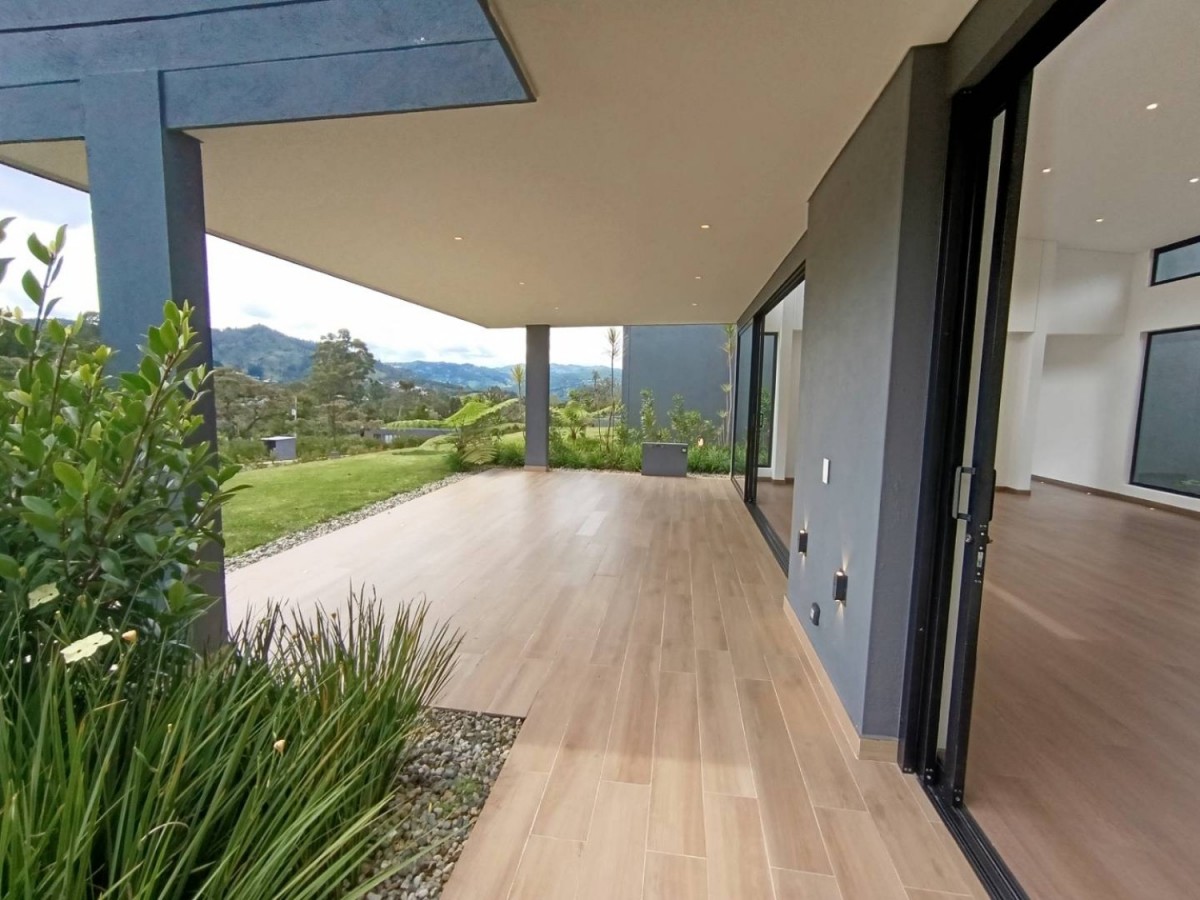 4BR House in Pantanillo (375 m²) - 4