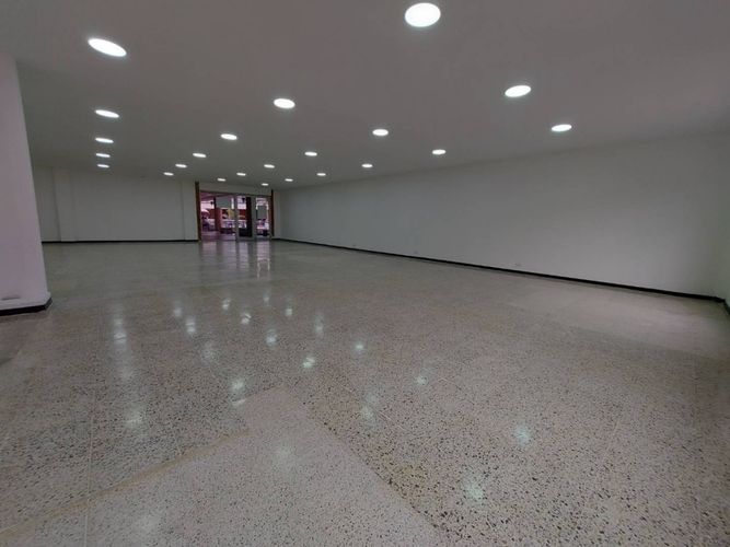 Local en venta en Viviendas Del Sur, Itagüí, 170 m² · foto 4 de 7