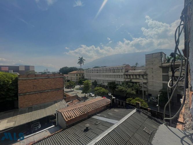 Bodega en venta en Jesús Nazareno, Medellín, 81 m² · foto 10 de 12