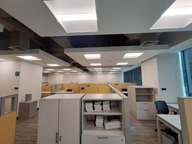 Oficina en arriendo en El Tesoro, Medellín, 385 m² · foto 4 de 24