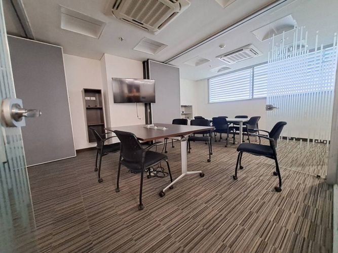 Oficina en arriendo en El Tesoro, Medellín, 385 m² · foto 12 de 24