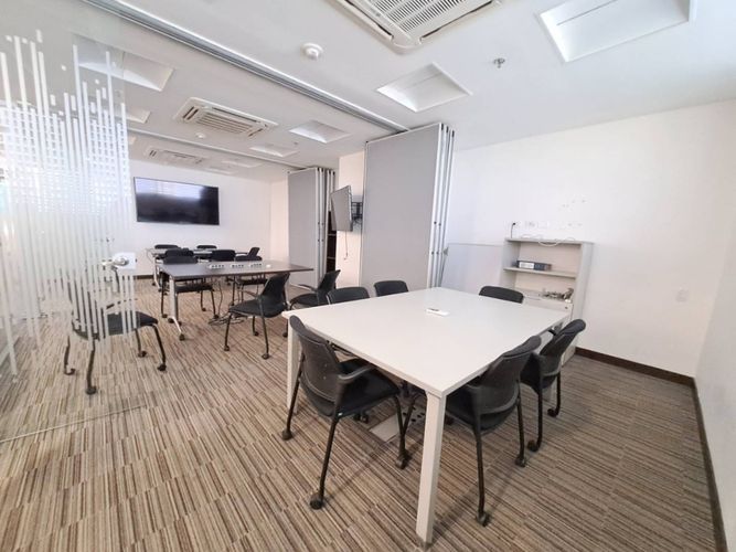 Oficina en arriendo en El Tesoro, Medellín, 385 m² · foto 14 de 24