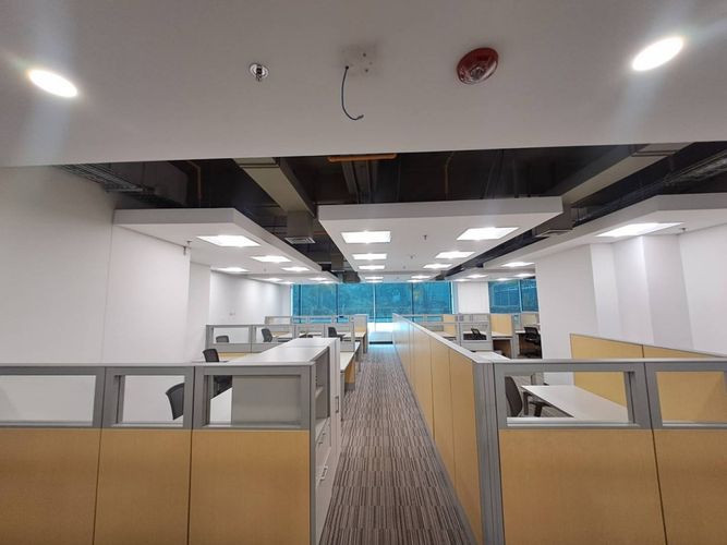 Oficina en arriendo en El Tesoro, Medellín, 385 m² · foto 18 de 24