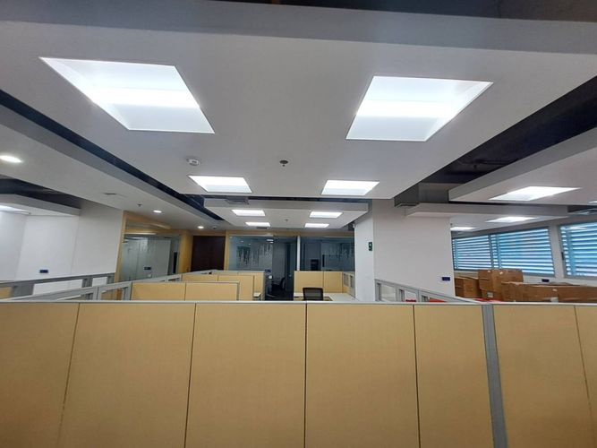 Oficina en arriendo en El Tesoro, Medellín, 385 m² · foto 20 de 24