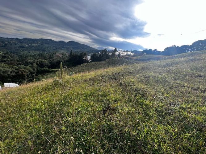 Lote en venta en Pantanillo, Envigado, 2095 m² · foto 5 de 10