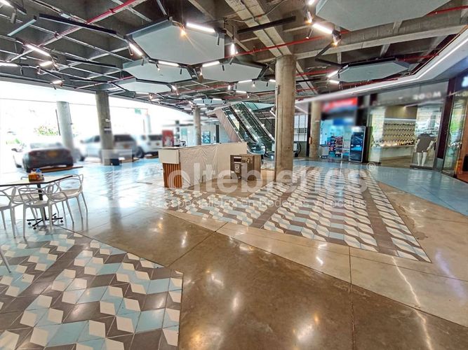 Local en venta en El Poblado, Envigado · foto 6 de 7