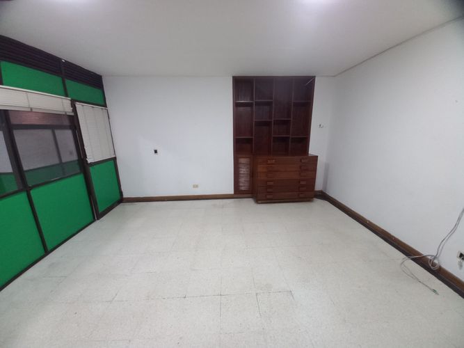 Oficina en venta en La Pola, Ibagué, 122 m² · foto 13 de 22