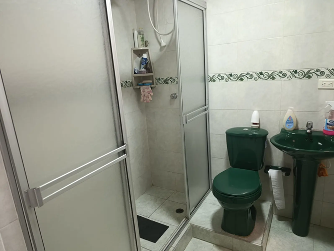 Casa de 5 alcobas en venta en Linconl, Soacha, 144 m² · foto 9 de 24