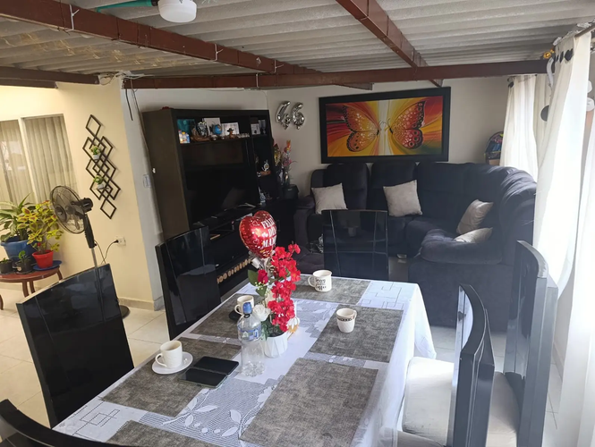 Casa de 5 alcobas en venta en Linconl, Soacha, 144 m² · foto 24 de 24