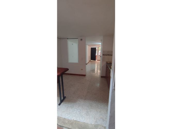 Casa de 3 alcobas en venta en Niquia, Bello, 120 m² · foto 6 de 24