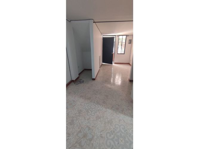 Casa de 3 alcobas en venta en Niquia, Bello, 120 m² · foto 16 de 24