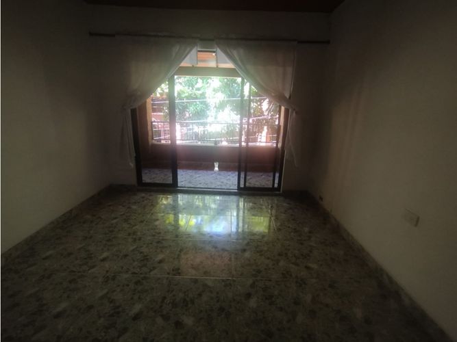 Casa de 3 alcobas en venta en Niquia, Bello, 120 m² · foto 18 de 24