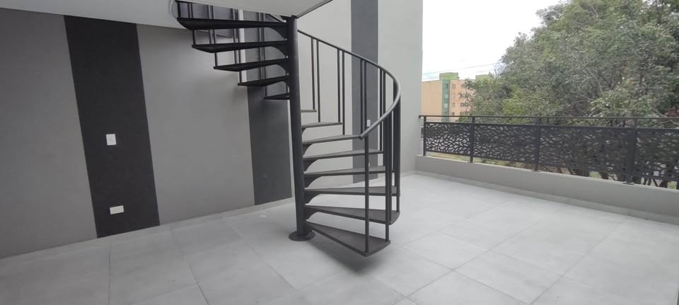 Casa en venta en Normandia, Bogotá · foto 4 de 14