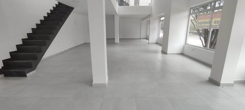 Casa en venta en Normandia, Bogotá · foto 5 de 14