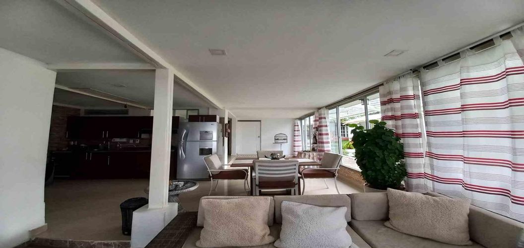 Finca en venta en Tribunas Corcega, Pereira, 420 m² · foto 12 de 24