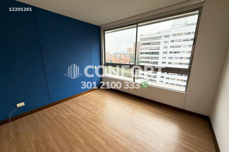Apartamento de 2 alcobas en arriendo en Los Balsos, Medellín, 113 m² · foto 7 de 23