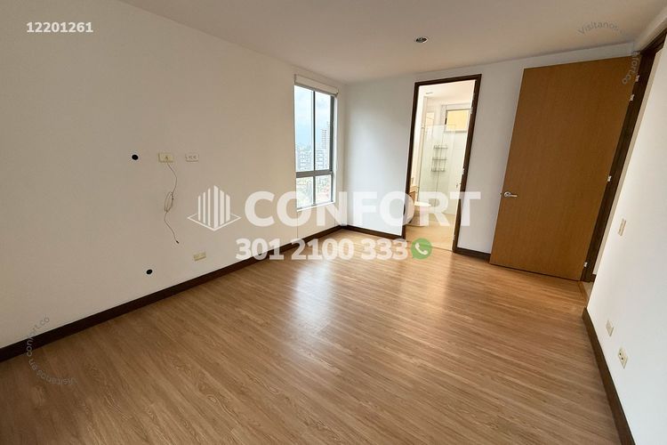 Apartamento de 2 alcobas en arriendo en Los Balsos, Medellín, 113 m² · foto 12 de 23
