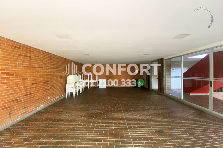 Apartamento de 2 alcobas en arriendo en Los Balsos, Medellín, 113 m² · foto 18 de 23