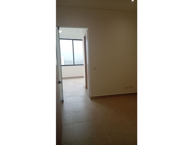 Consultorio en venta en Cr. Zonata, Armenia, 26 m² · foto 5 de 7