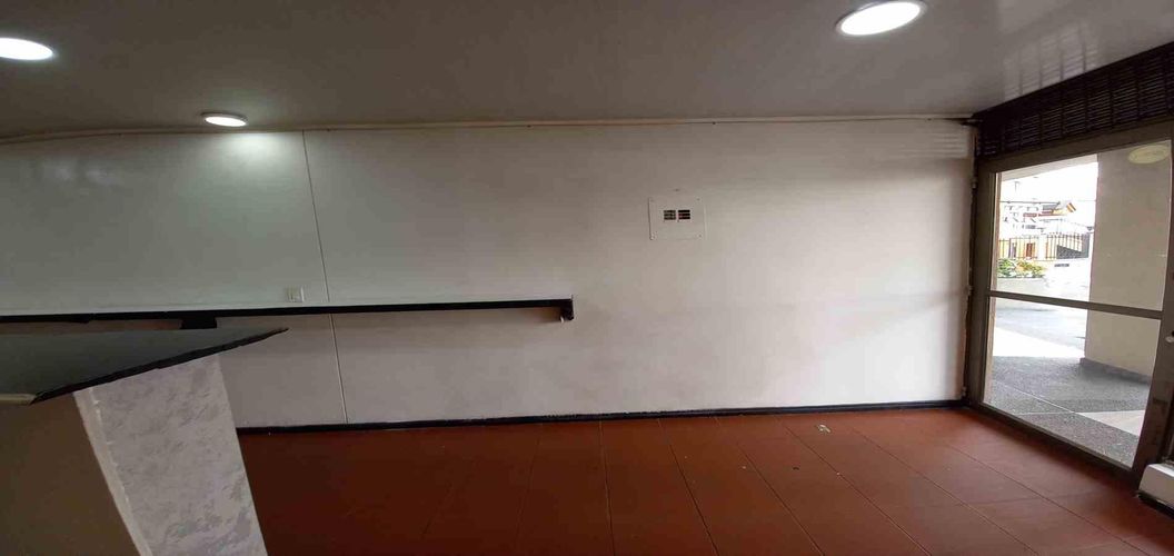 Local en venta en La Argentina, Manizales, 30 m² · foto 4 de 12