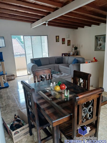 Apartamento en venta en Zona Centro, Envigado · foto 3 de 7