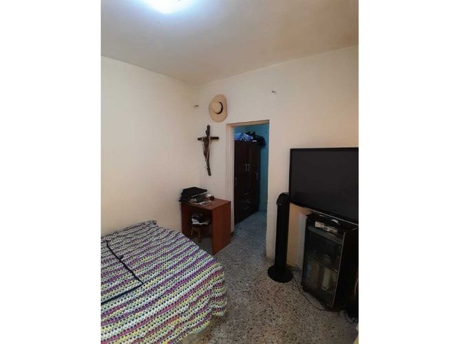 Casa de 6 alcobas en venta en Boston, Medellín, 350 m² · foto 14 de 24
