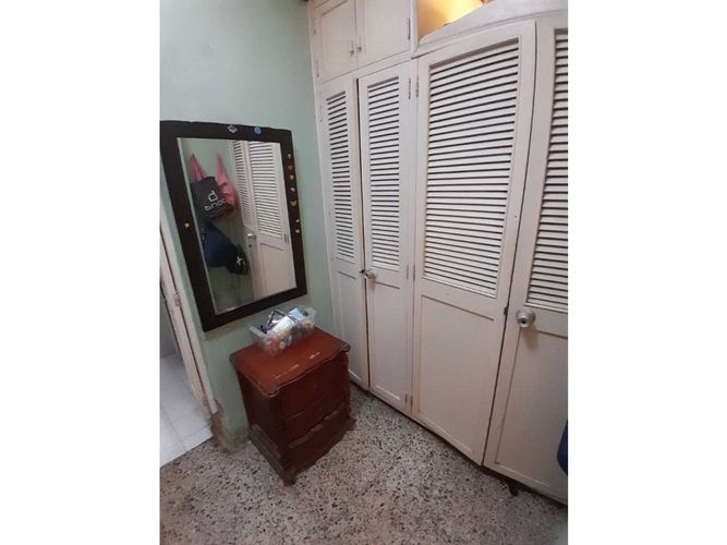 Casa de 6 alcobas en venta en Boston, Medellín, 350 m² · foto 15 de 24
