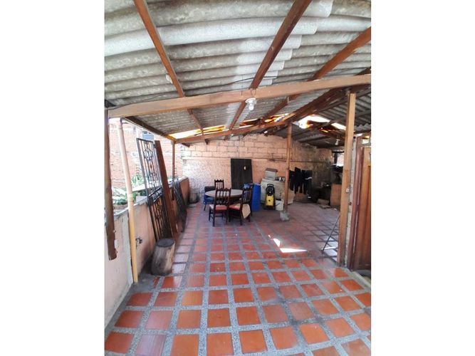 Casa de 6 alcobas en venta en Boston, Medellín, 350 m² · foto 24 de 24
