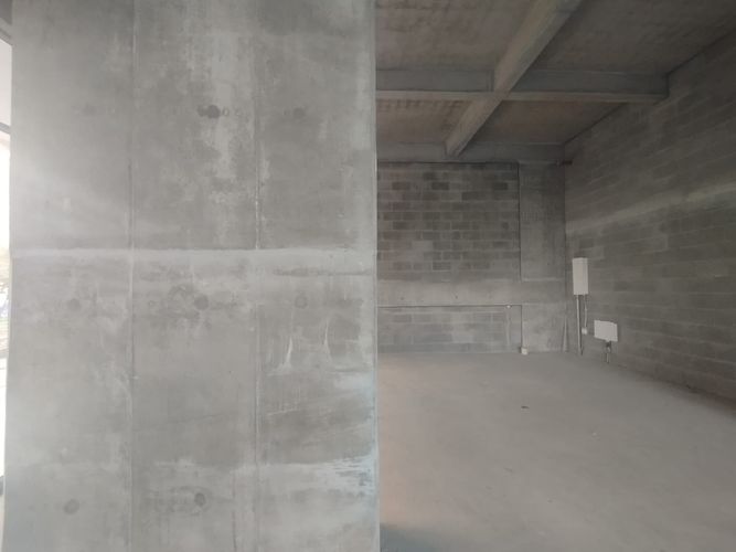 Local en arriendo en Villa Carlota, Medellín, 45 m² · foto 2 de 11