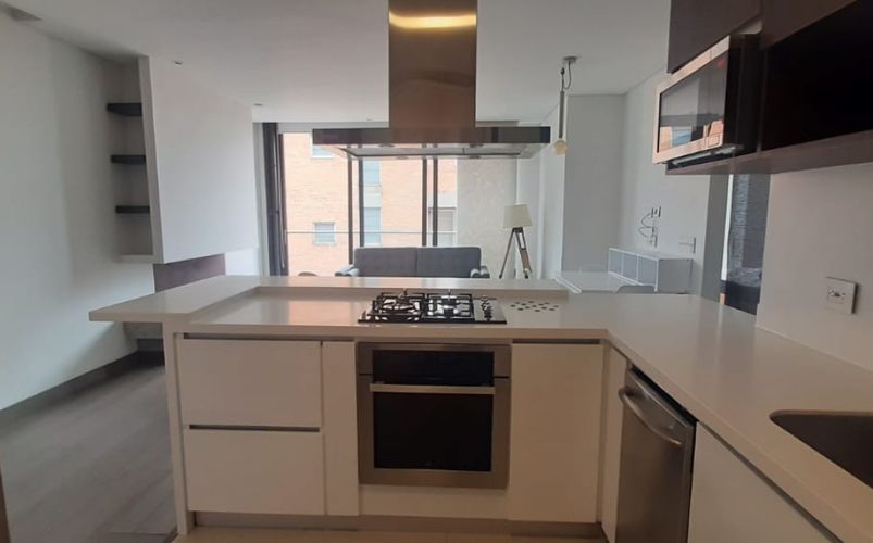 Apartamento de 3 alcobas en venta en Chicó Reservado, Bogotá, 90 m² · foto 7 de 17