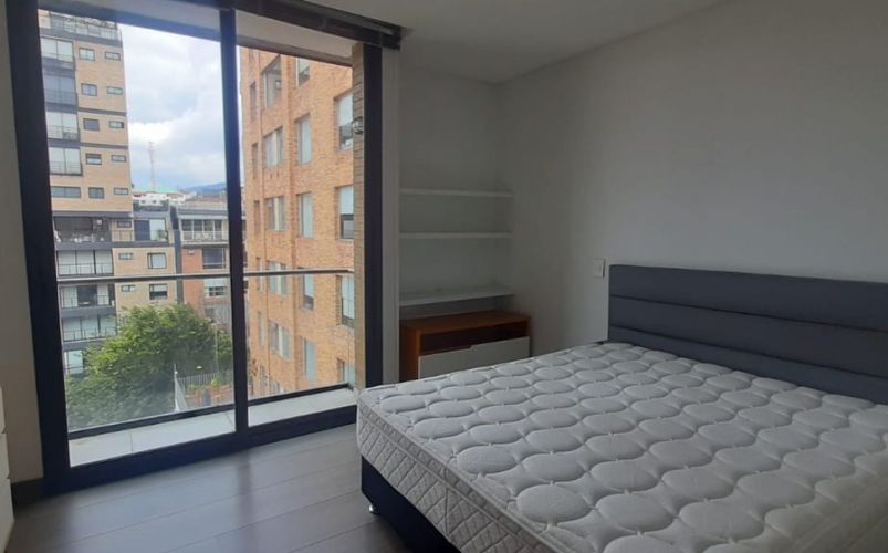 Apartamento de 3 alcobas en venta en Chicó Reservado, Bogotá, 90 m² · foto 8 de 17