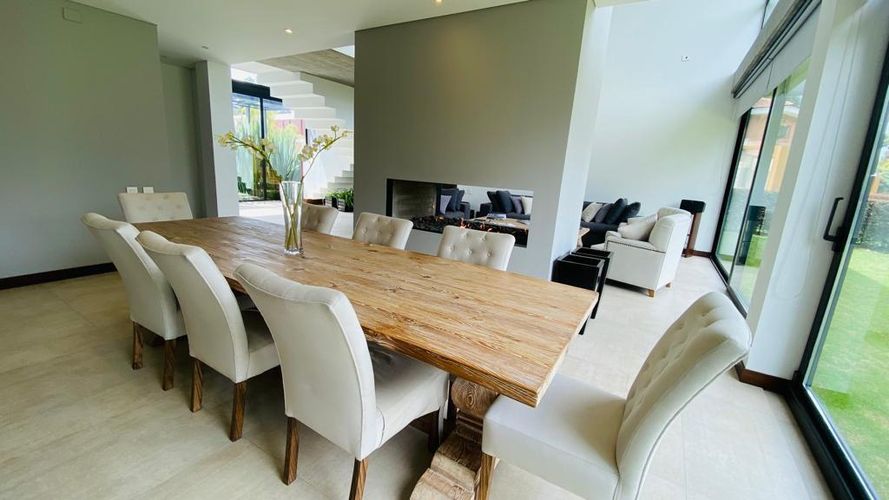 Casa de 5 alcobas en venta en Guaymaral, Bogotá, 440 m² · foto 12 de 24