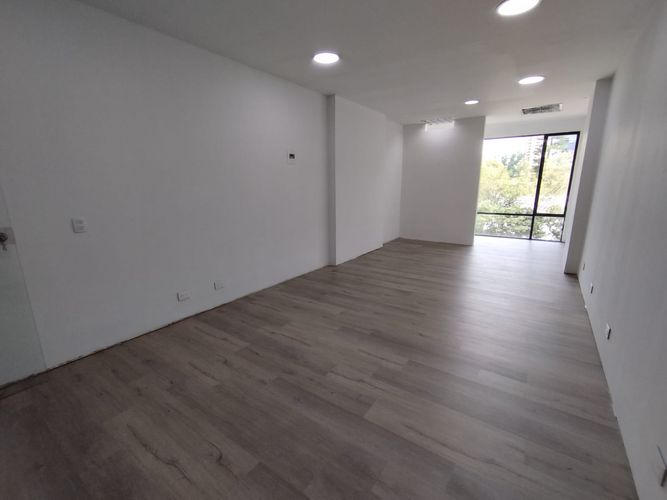 Local en arriendo en El Poblado, Medellín, 175 m² · foto 10 de 20