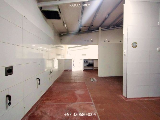 Local en arriendo en Tribunas Corcega, Pereira, 200 m² · foto 8 de 19
