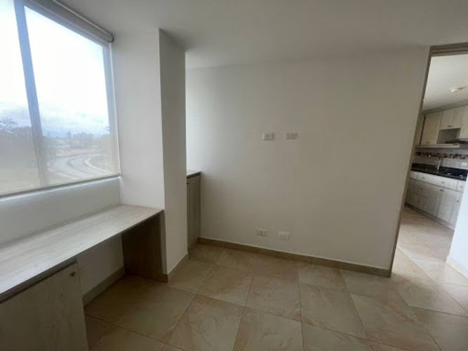 Apartamento de 2 alcobas en arriendo en Barro Blanco, Bogotá, 55 m² · foto 4 de 12