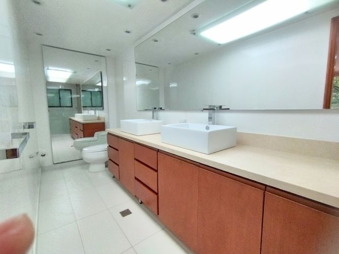 Apartamento en venta en Los Rosales, Bogotá · foto 15 de 24