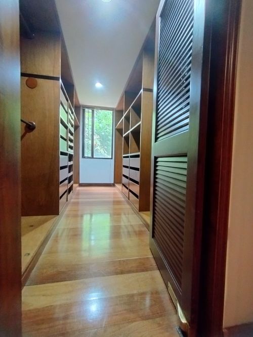 Apartamento en venta en Los Rosales, Bogotá · foto 17 de 24