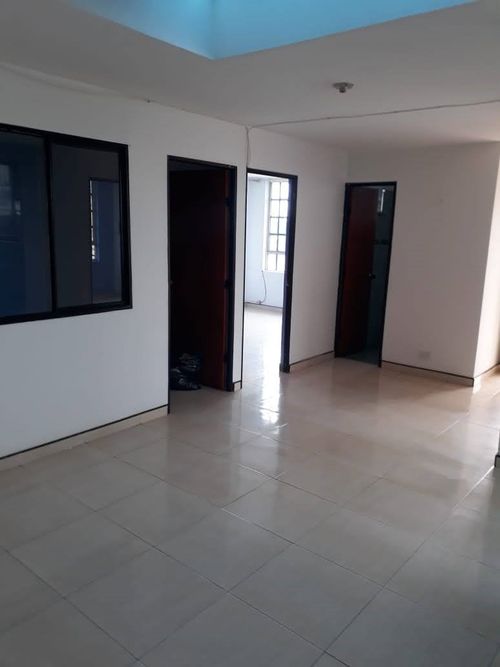 Casa de 15 alcobas en venta en Ub. Serrezuelita, Funza, 650 m² · foto 9 de 16