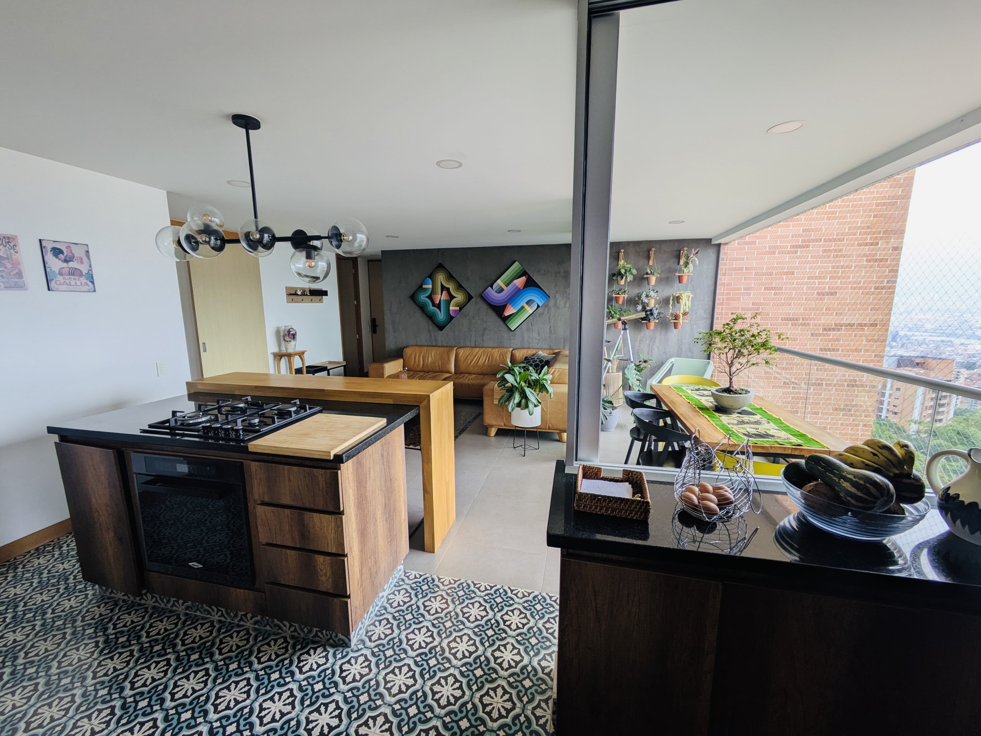 Apartamento en venta en Loma Del Esmeraldal, Envigado · foto 3 de 12