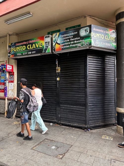 Local en arriendo en La Candelaria, Medellín, 15 m² · foto 2 de 7