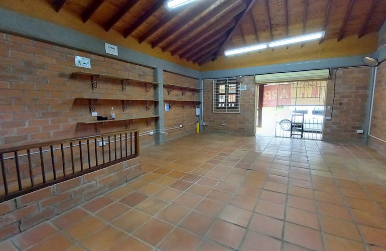 Local en arriendo en Lejos Del Nido, El Retiro, 220 m² · foto 8 de 24