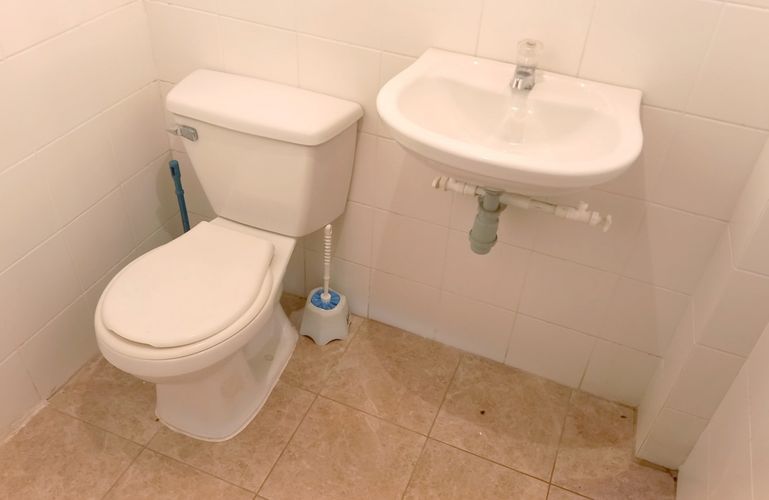 Local en arriendo en Lejos Del Nido, El Retiro, 220 m² · foto 11 de 24